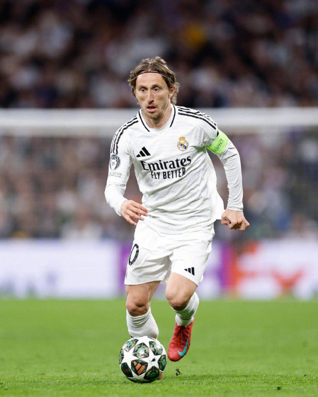 巴萨客场89-79力克红星！克莱本轰22分率队攻陷贝尔格莱德